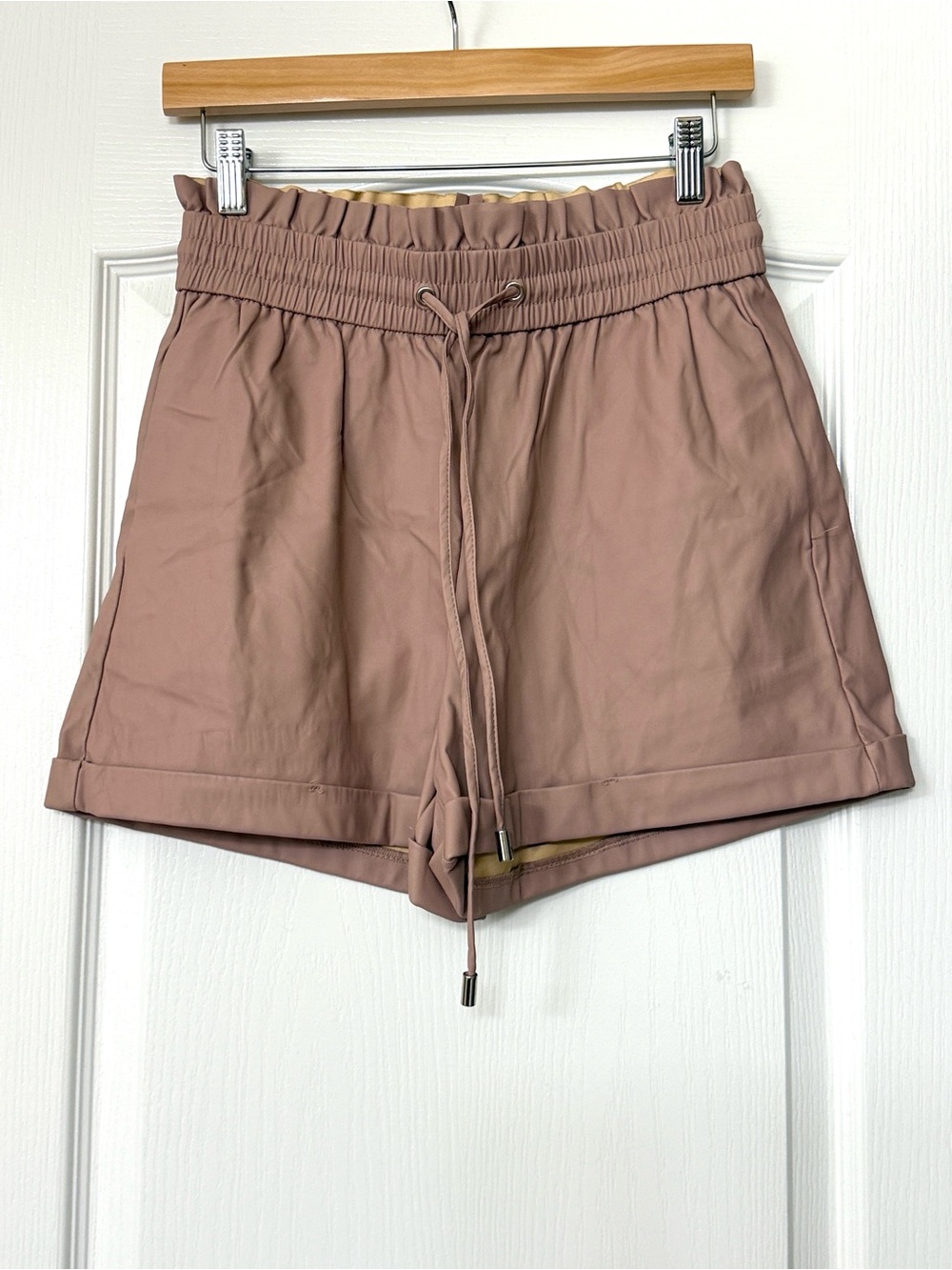 Zenana Outfitters • Mauve Taupe Drawstring Shorts